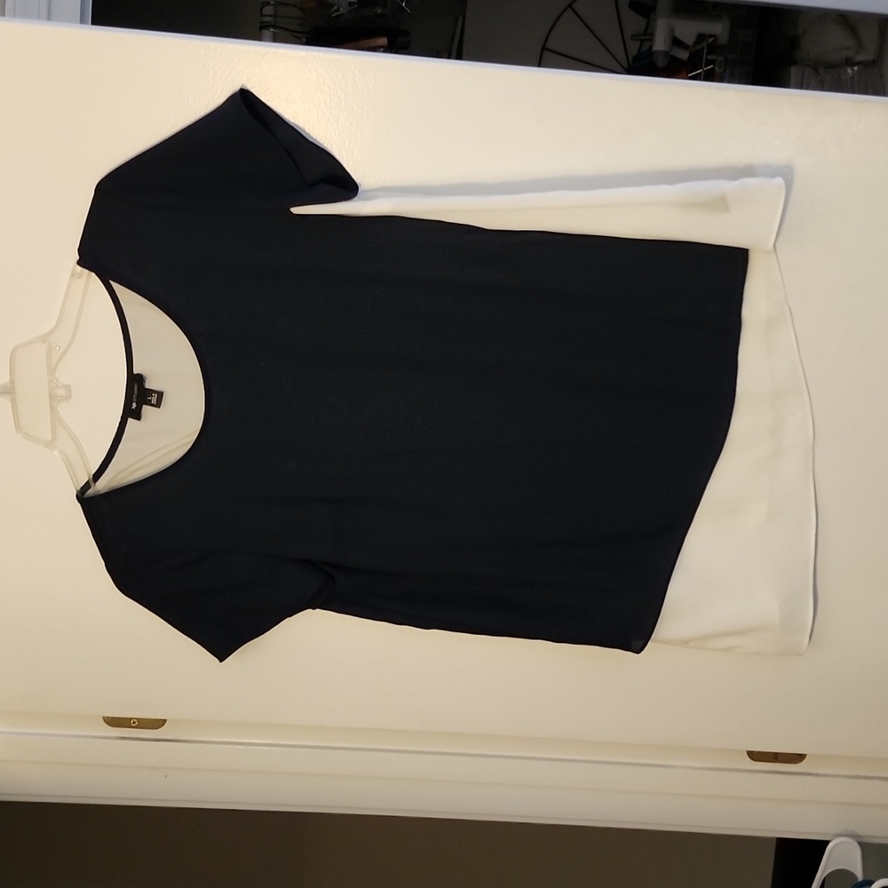 L, AB Studio, asymmetrical, blue/white short sleeve blouse